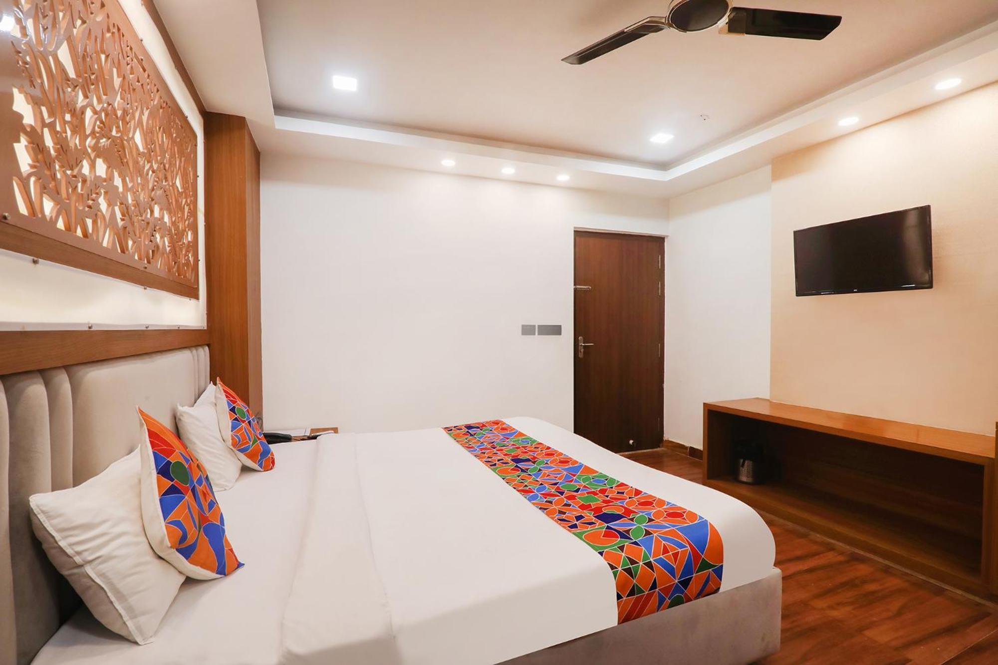 Fabhotel Shaurya Inn Lucknow Exterior foto